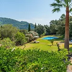 Villa Perot